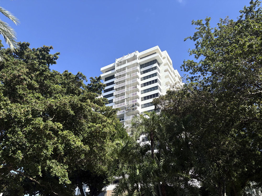 Kenilworth Condo